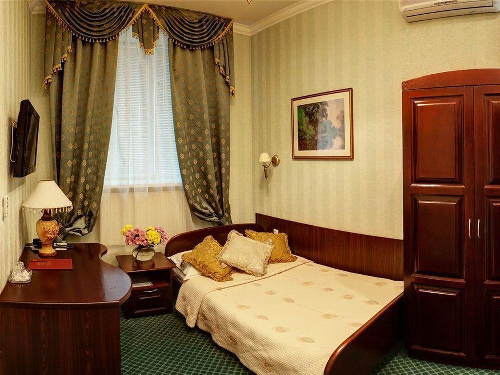 Gallery Hotel Gintama Apgrade Киев Екстериор снимка