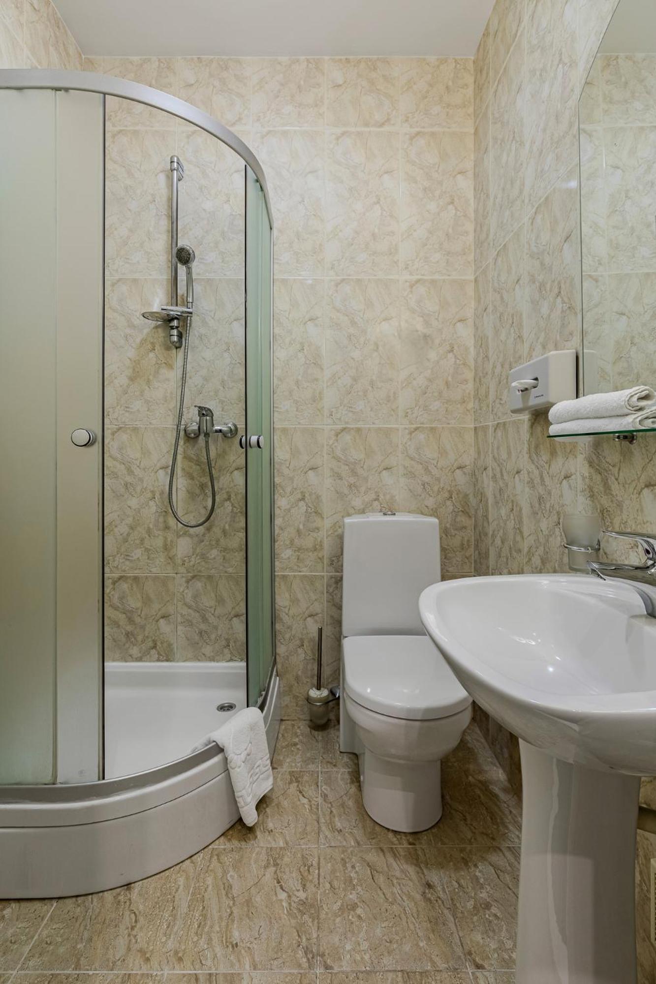 Gallery Hotel Gintama Apgrade Киев Стая снимка