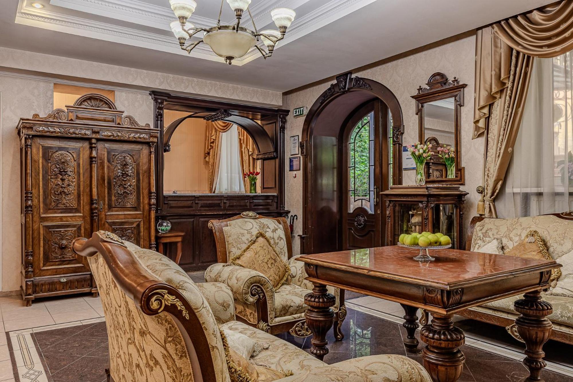 Gallery Hotel Gintama Apgrade Киев Екстериор снимка
