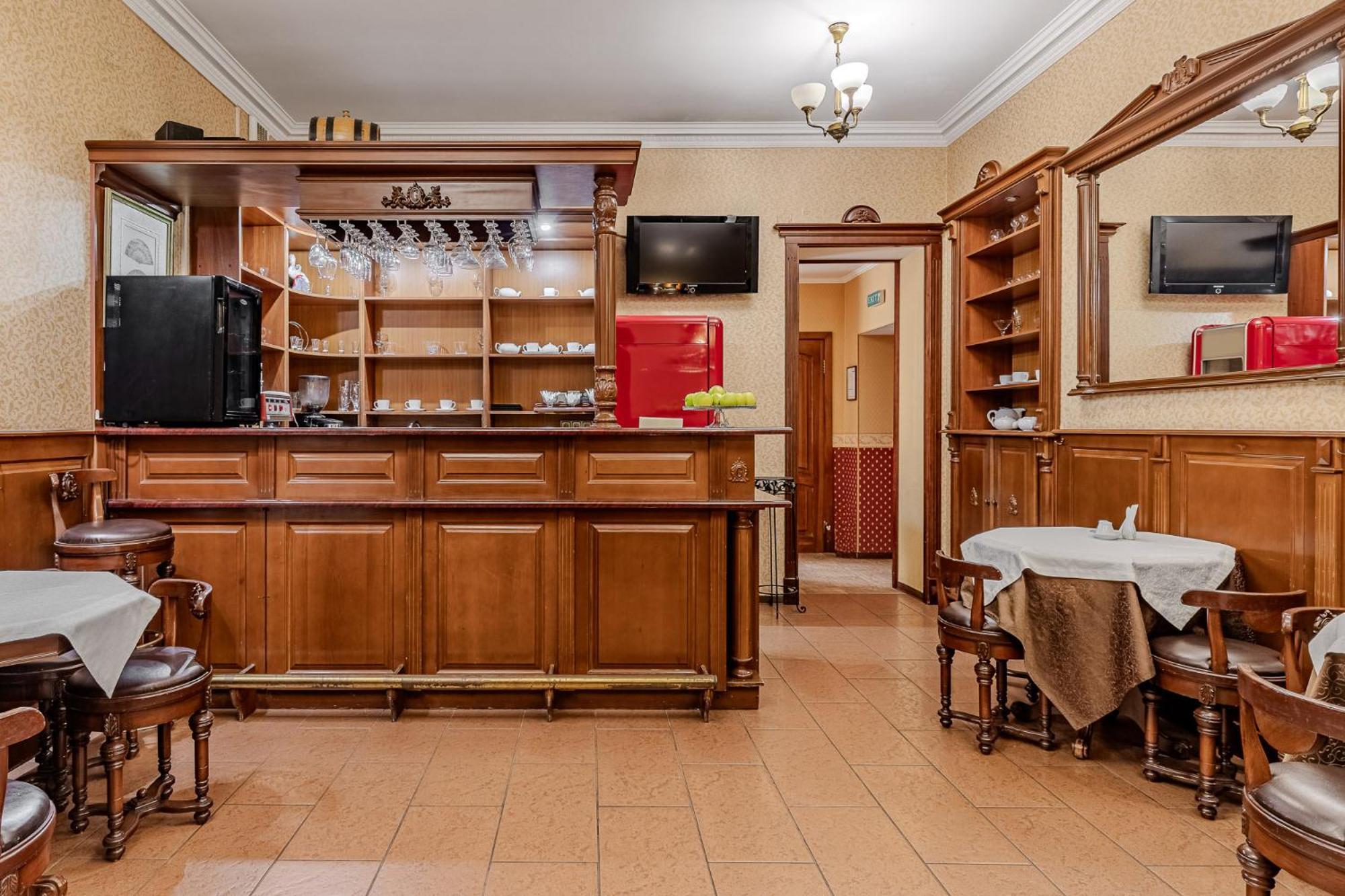 Gallery Hotel Gintama Apgrade Киев Екстериор снимка