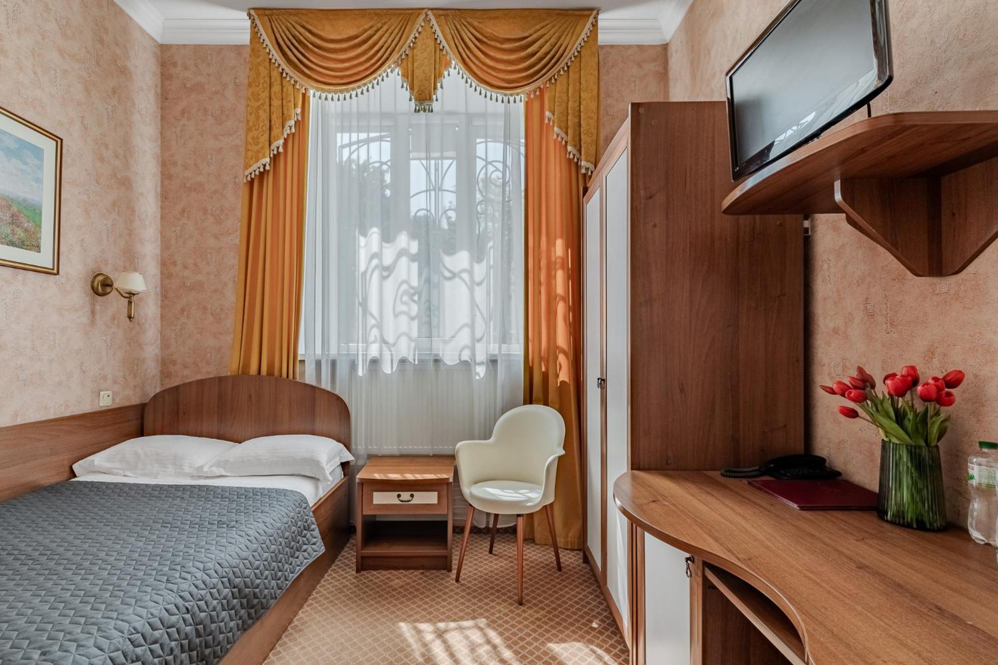 Gallery Hotel Gintama Apgrade Киев Стая снимка