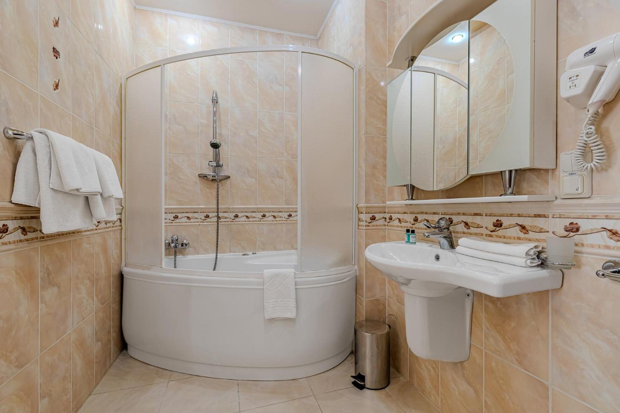 Gallery Hotel Gintama Apgrade Киев Стая снимка