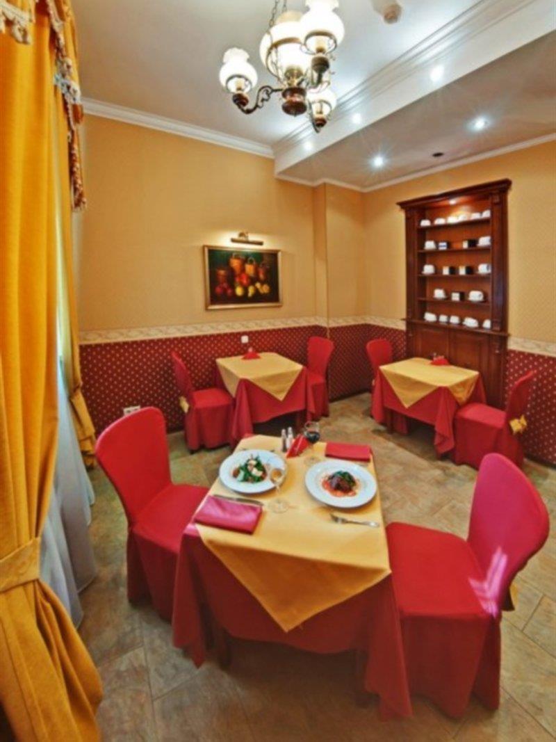 Gallery Hotel Gintama Apgrade Киев Екстериор снимка